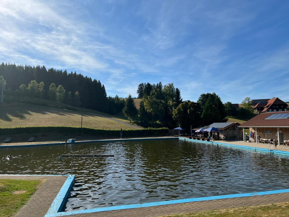 Apartment Annis Panoramablick Pool Sauna Tennis Schonach im Schwarzwald Екстер'єр фото